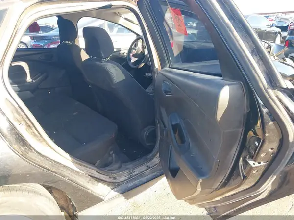 1FADP3E2XJL260792 2018 FORD FOCUS - Image 8