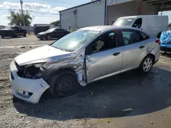 1FADP3E2XJL275504 2018 FORD FOCUS