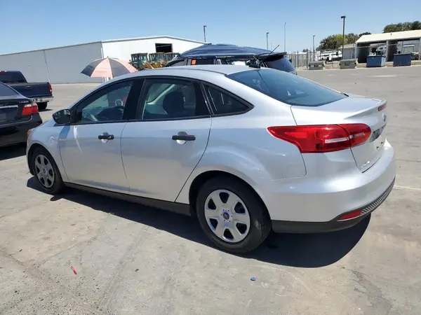 1FADP3E2XJL279035 2018 FORD FOCUS - Image 2