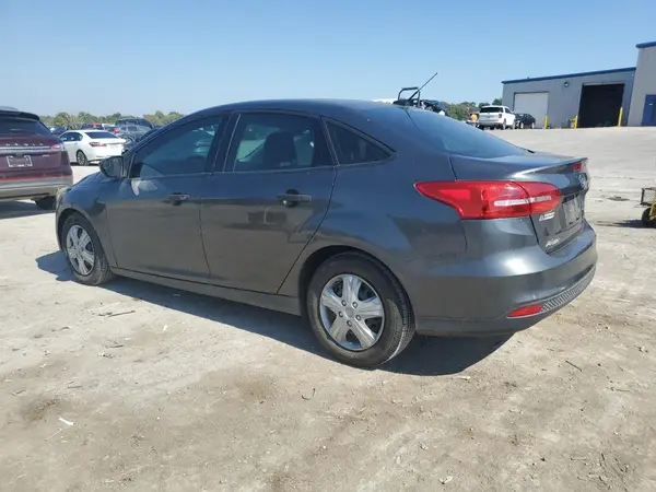 1FADP3E2XJL302250 2018 FORD FOCUS - Image 2