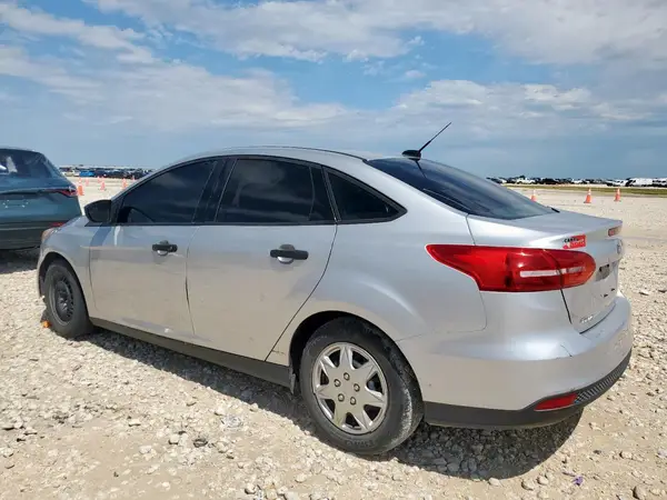 1FADP3E2XJL304757 2018 FORD FOCUS - Image 2