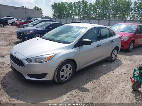 1FADP3E2XJL306265 2018 FORD FOCUS - Image 2