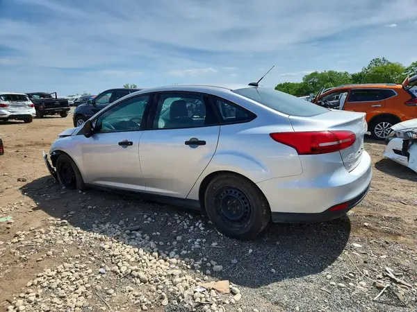 1FADP3E2XJL330047 2018 FORD FOCUS - Image 2