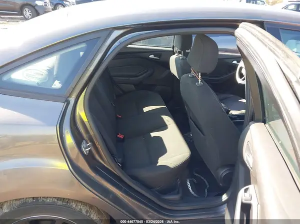 1FADP3F20GL202035 2016 FORD FOCUS - Image 8