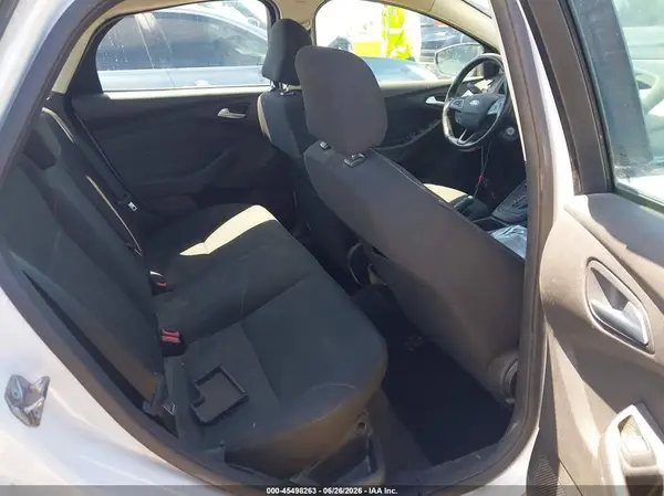 1FADP3F20GL203573 2016 FORD FOCUS - Image 8
