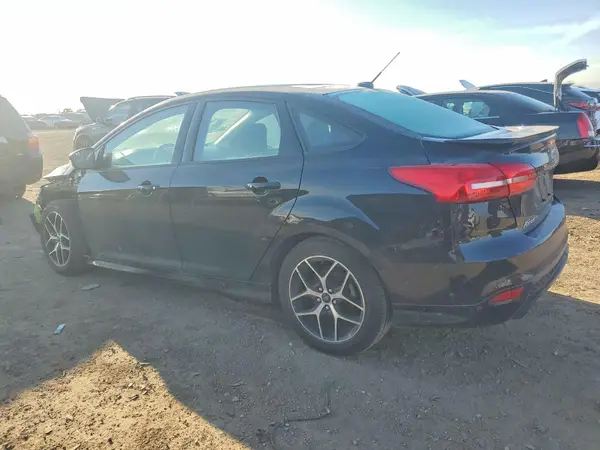1FADP3F20GL226982 2016 FORD FOCUS - Image 2