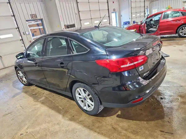 1FADP3F20GL256595 2016 FORD FOCUS - Image 2