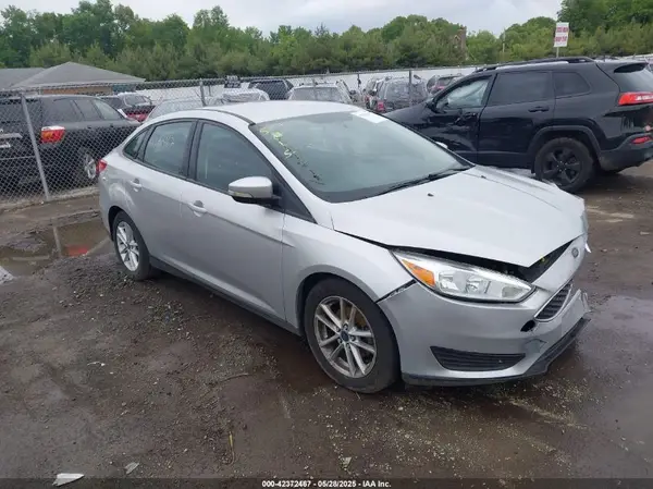 1FADP3F20GL262364 2016 FORD FOCUS - Image 1