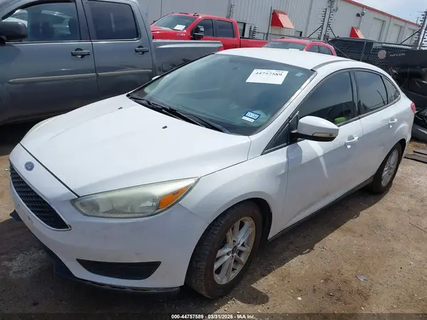 1FADP3F20GL268598 2016 FORD FOCUS - Image 2