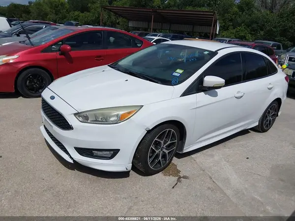 1FADP3F20GL288155 2016 FORD FOCUS - Image 2
