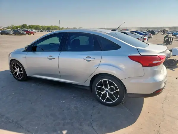 1FADP3F20GL289029 2016 FORD FOCUS - Image 2