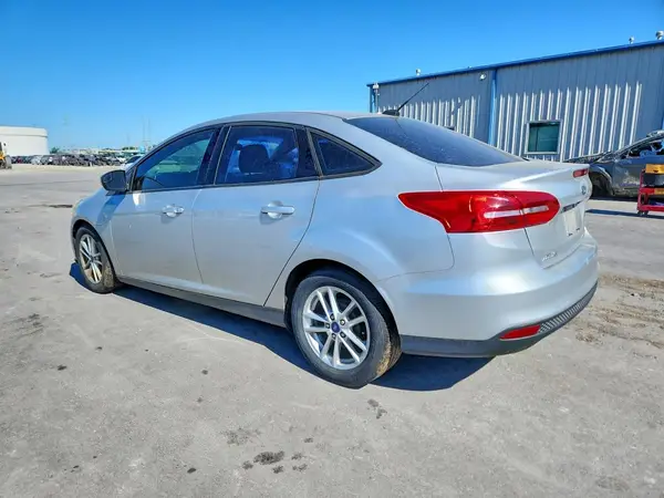1FADP3F20GL310042 2016 FORD FOCUS - Image 2
