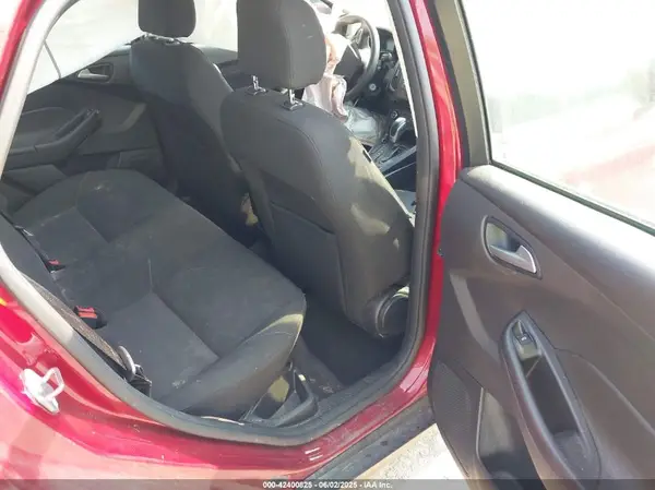 1FADP3F20GL318707 2016 FORD FOCUS - Image 8