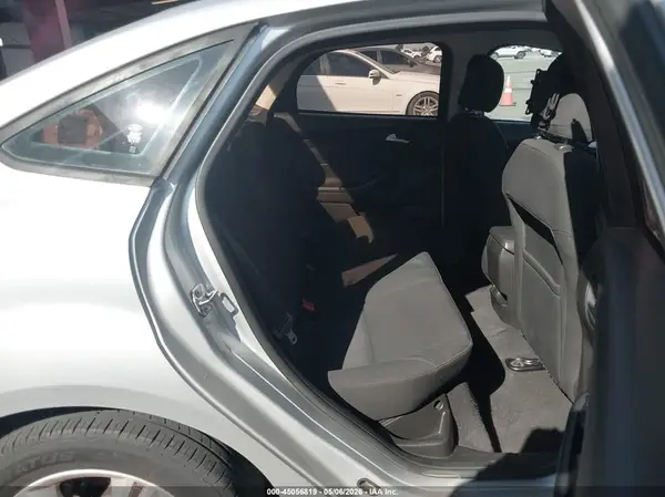 1FADP3F20GL324815 2016 FORD FOCUS - Image 8