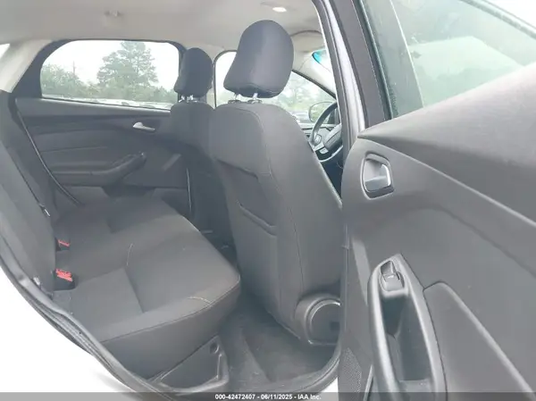 1FADP3F20GL325141 2016 FORD FOCUS - Image 8