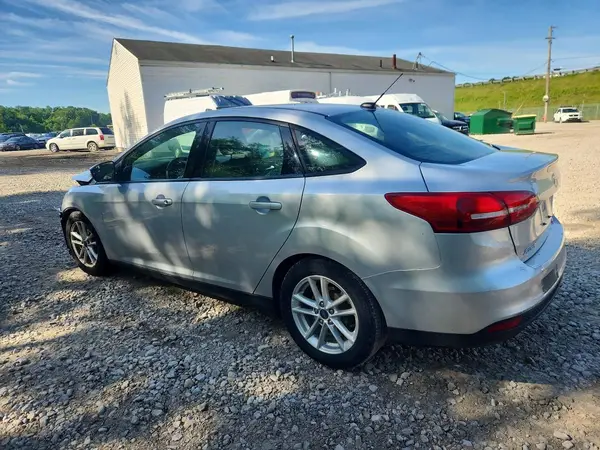 1FADP3F20GL329500 2016 FORD FOCUS - Image 2