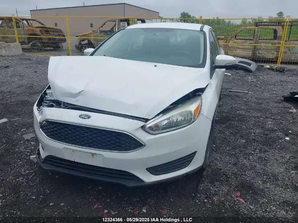 1FADP3F20GL334566 2016 FORD FOCUS - Image 2
