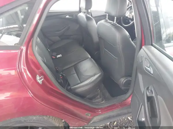 1FADP3F20GL334969 2016 FORD FOCUS - Image 8