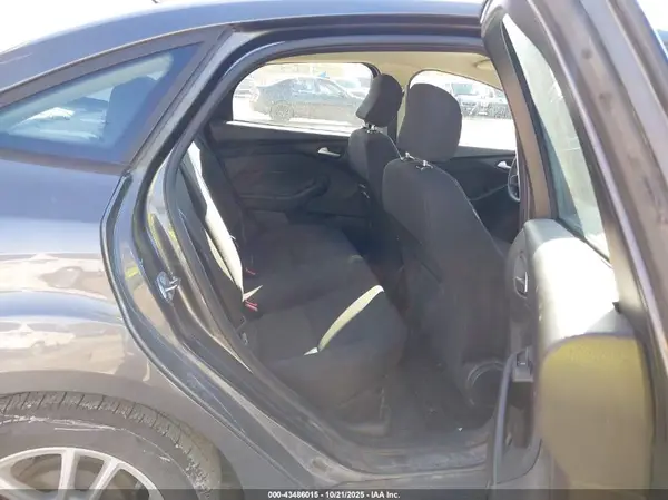 1FADP3F20GL335992 2016 FORD FOCUS - Image 8