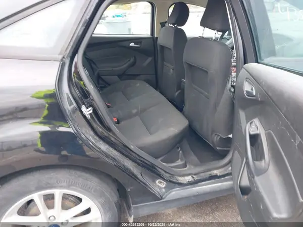 1FADP3F20GL340965 2016 FORD FOCUS - Image 8
