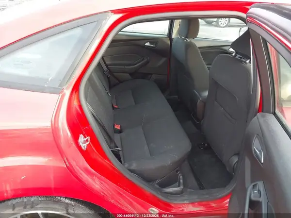 1FADP3F20GL369396 2016 FORD FOCUS - Image 8