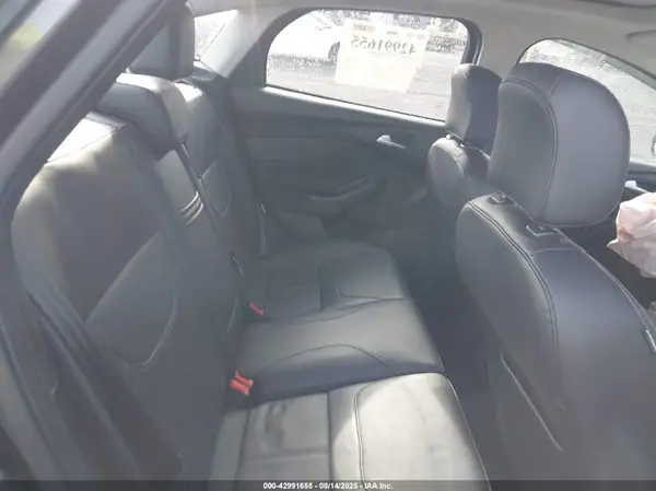 1FADP3F20GL401375 2016 FORD FOCUS - Image 8