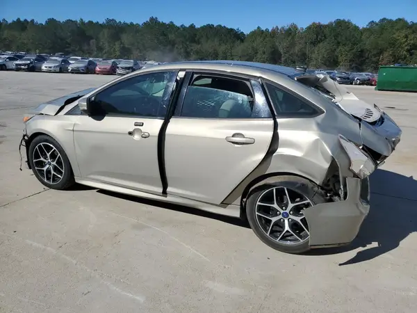 1FADP3F20GL401697 2016 FORD FOCUS - Image 2