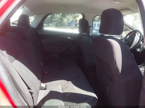 1FADP3F20GL405927 2016 FORD FOCUS - Image 8