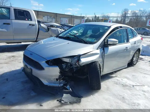 1FADP3F20HL200707 2017 FORD FOCUS - Image 2