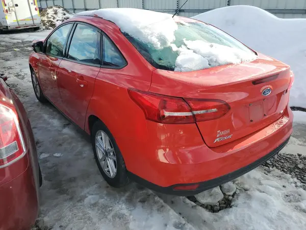1FADP3F20HL203915 2017 FORD FOCUS - Image 2