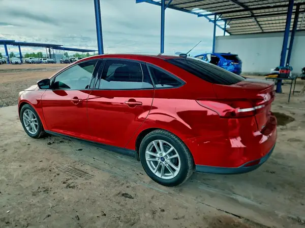 1FADP3F20HL225087 2017 FORD FOCUS - Image 2