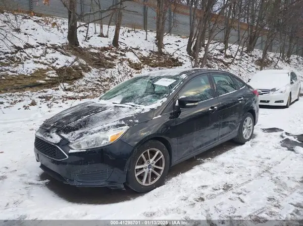 1FADP3F20HL228393 2017 FORD FOCUS - Image 2