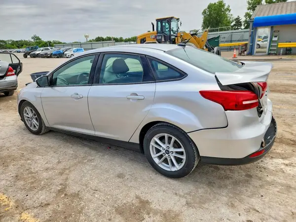 1FADP3F20HL229897 2017 FORD FOCUS - Image 2