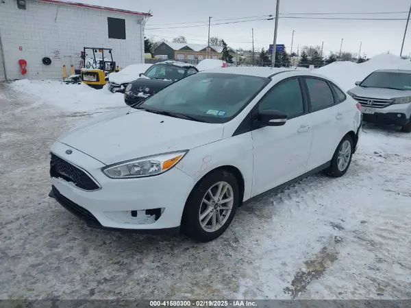 1FADP3F20HL235067 2017 FORD FOCUS - Image 2
