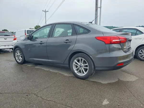 1FADP3F20HL235649 2017 FORD FOCUS - Image 2