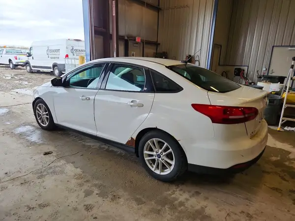 1FADP3F20HL239636 2017 FORD FOCUS - Image 2