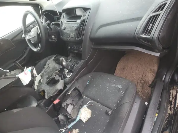 1FADP3F20HL268943 2017 FORD FOCUS - Image 8