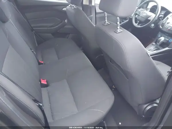 1FADP3F20HL271650 2017 FORD FOCUS - Image 8