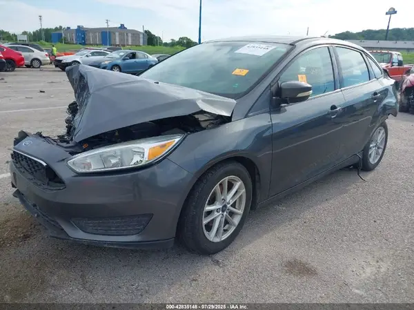 1FADP3F20HL279943 2017 FORD FOCUS - Image 2