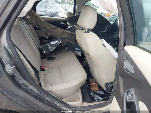 1FADP3F20HL279943 2017 FORD FOCUS - Image 8