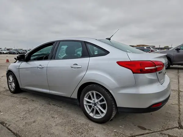 1FADP3F20HL280347 2017 FORD FOCUS - Image 2