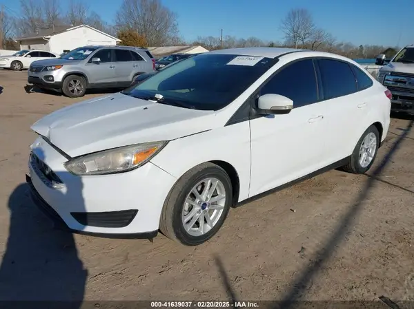 1FADP3F20HL281689 2017 FORD FOCUS - Image 2