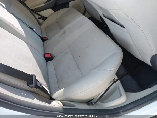 1FADP3F20HL281689 2017 FORD FOCUS - Image 8