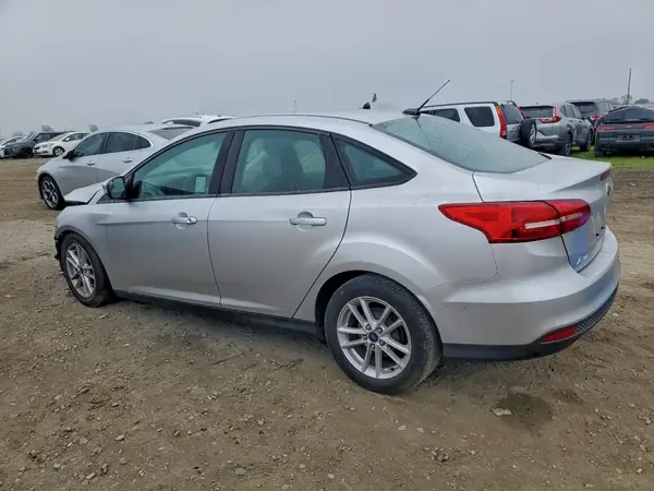 1FADP3F20HL285693 2017 FORD FOCUS - Image 2