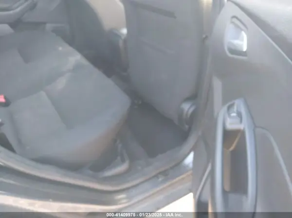 1FADP3F20HL296502 2017 FORD FOCUS - Image 8