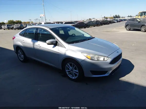 1FADP3F20HL300578 2017 FORD FOCUS - Image 1