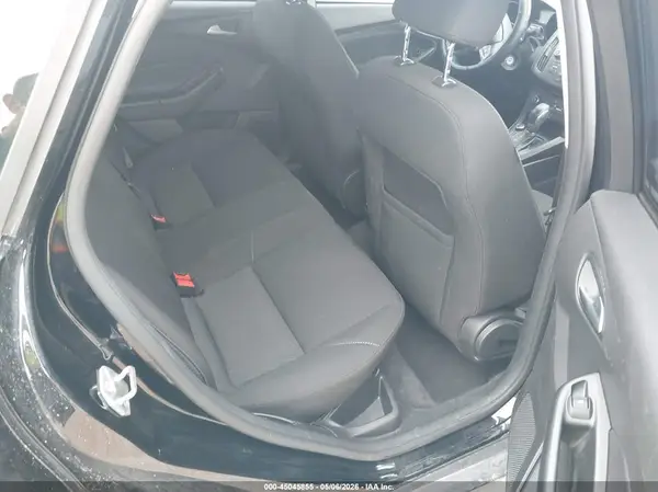 1FADP3F20HL338070 2017 FORD FOCUS - Image 8