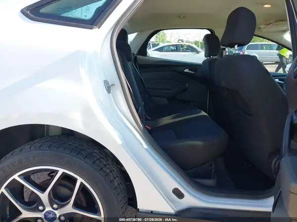1FADP3F20HL343429 2017 FORD FOCUS - Image 8