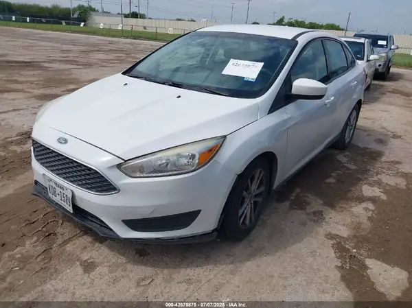1FADP3F20JL225225 2018 FORD FOCUS - Image 2