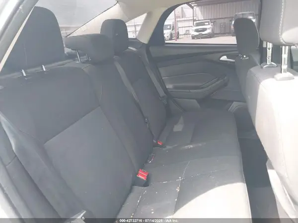 1FADP3F20JL225287 2018 FORD FOCUS - Image 8